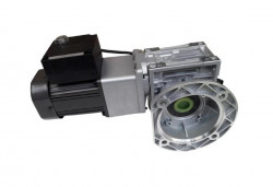 Převodovka s motorem